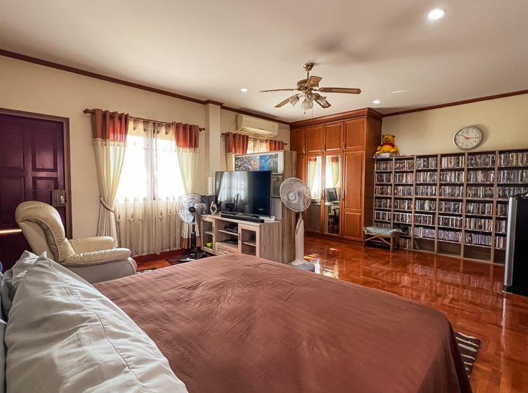 4 Bedroom House For Sale in Suthep, Mueang Chiang Mai, Chiang Mai - Image 31