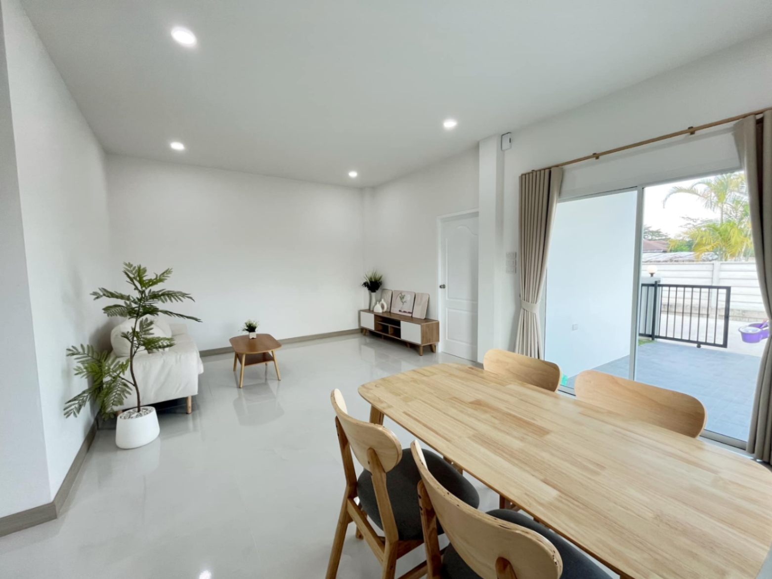 2 Bedroom House For Sale in Nam Phrae, Hang Dong, Chiang Mai - Image 3