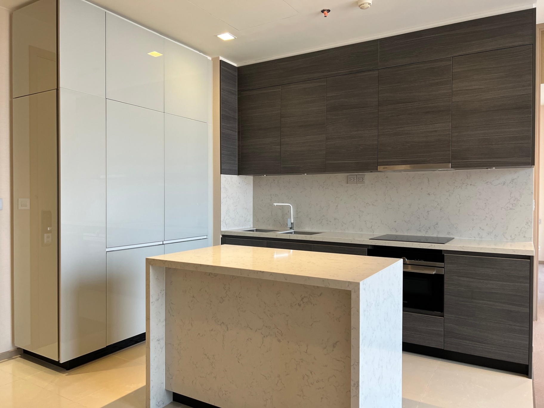 THE ESSE Asoke - Image 14