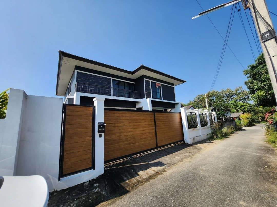 3 Bedroom House For Sale in Samran Rat, Doi Saket, Chiang Mai - Image 1