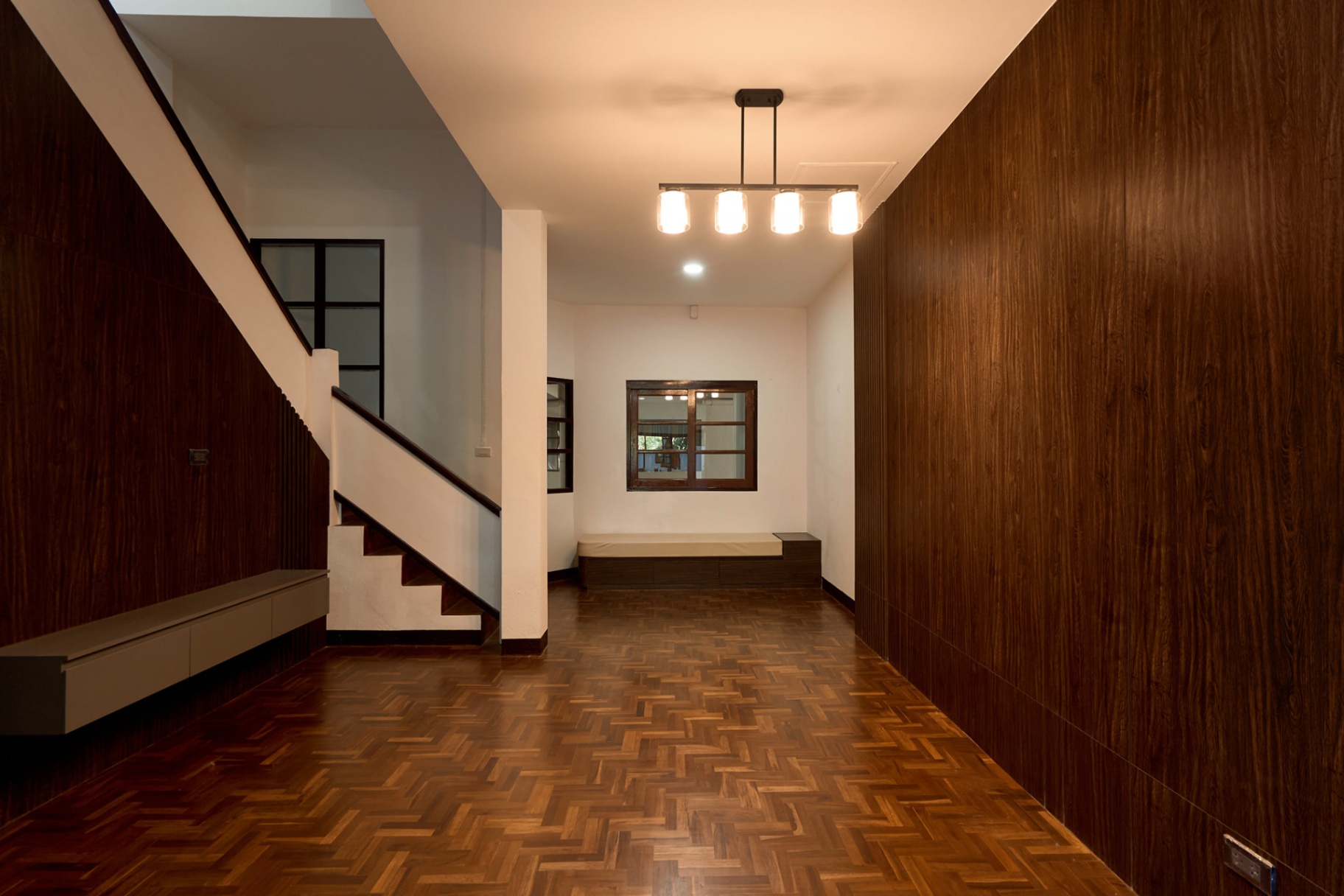 4 Bedroom Townhouse For Sale in Don Kaeo, Mae Rim, Chiang Mai - Image 1