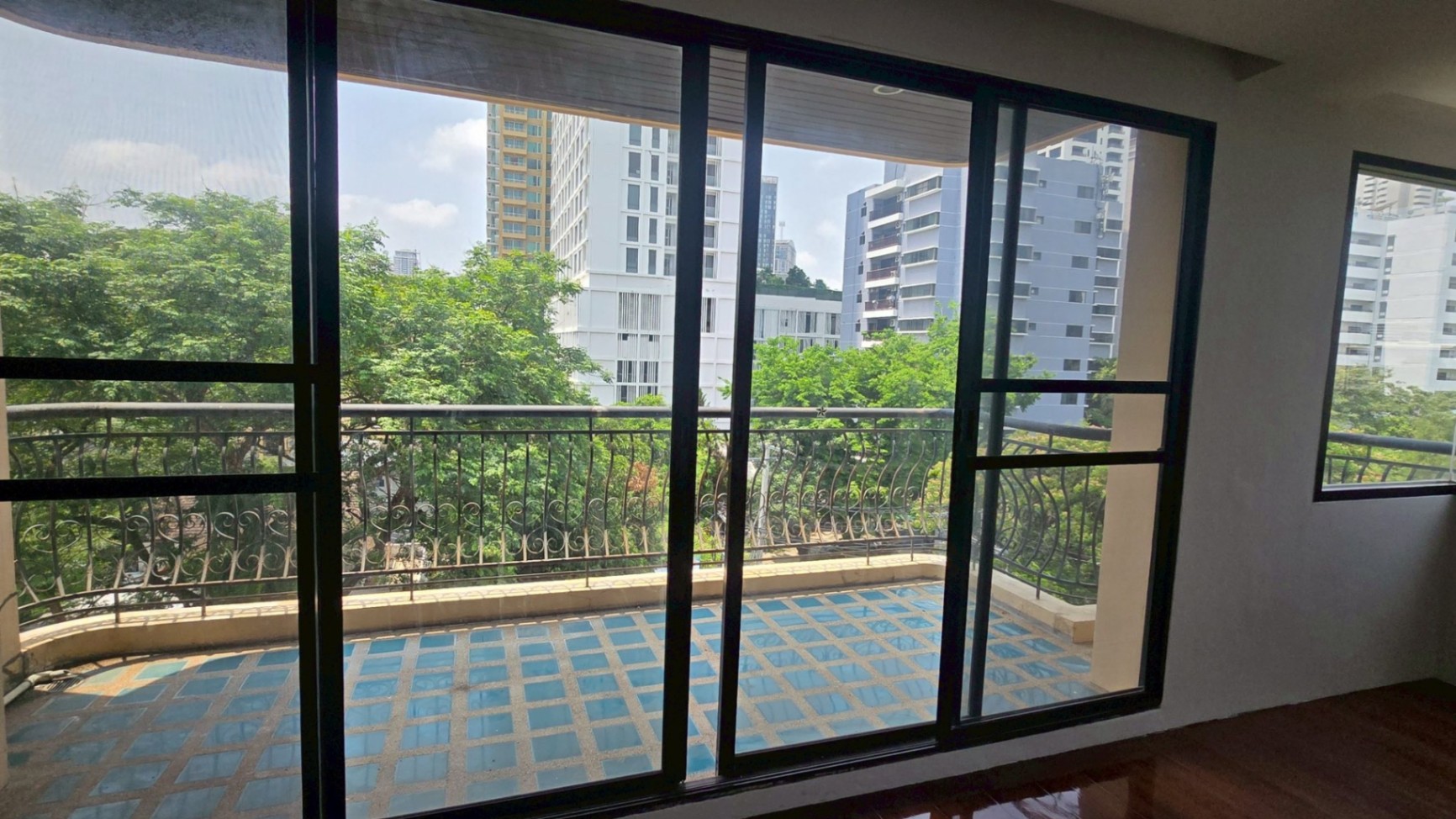 3 Bedroom Condo For Sale in Khlong Tan Nuea, Vadhana, Bangkok - Image 6