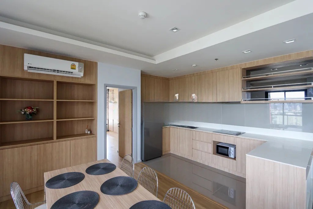 3 Bedroom Condo For Sale in Chomphon, Chatuchak, Bangkok - Image 11