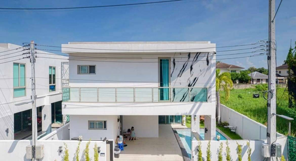 4 Bedroom House For Sale in San Sai Noi, San Sai, Chiang Mai - Image 1