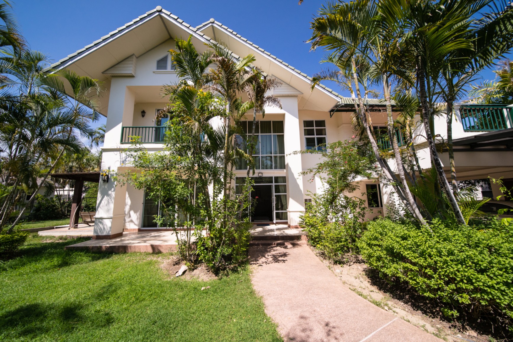 Lanna Pinery Home - Image 2