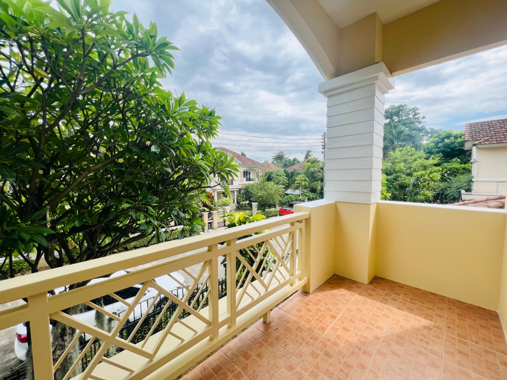 Home in Park - Image 15