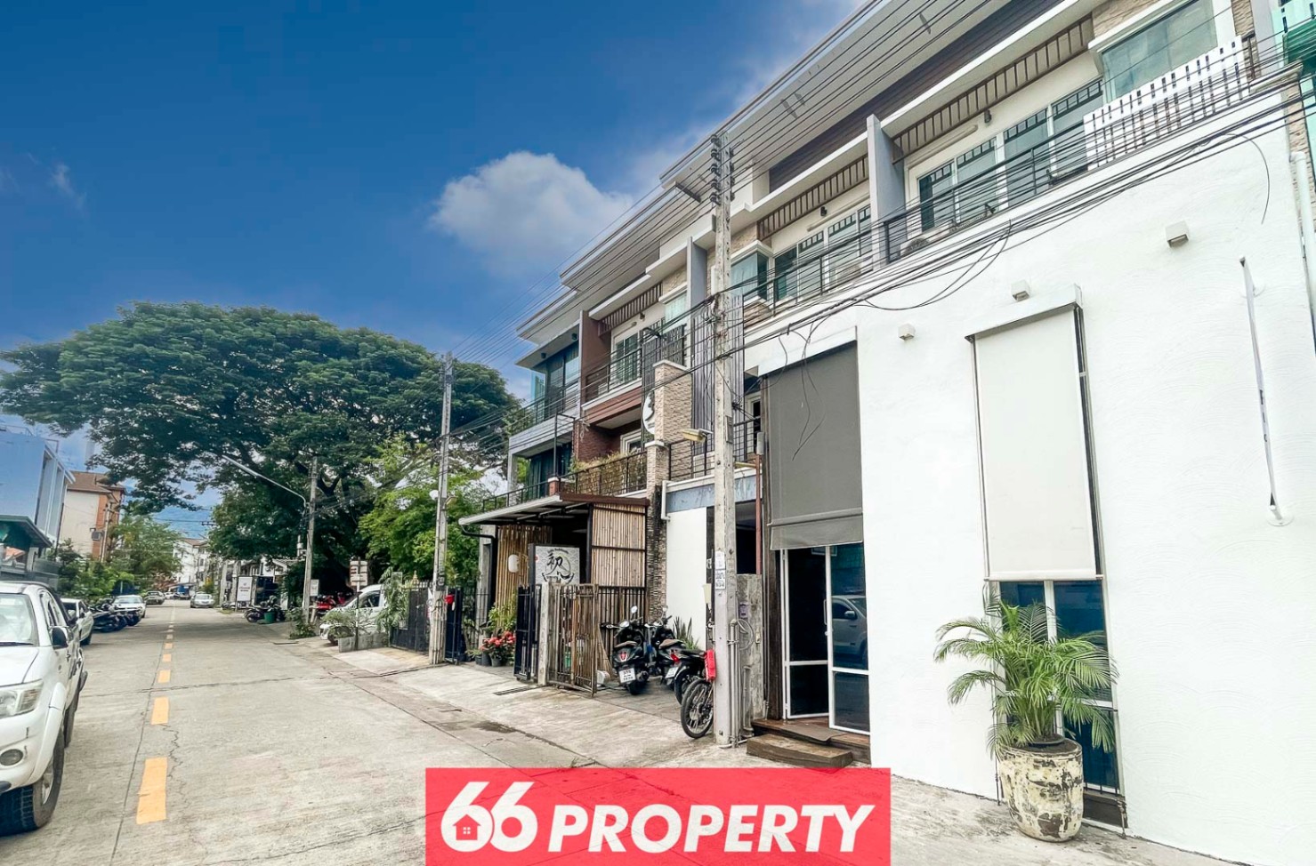 3 Bedroom Townhouse For Sale in Suthep, Mueang Chiang Mai, Chiang Mai - Image 2