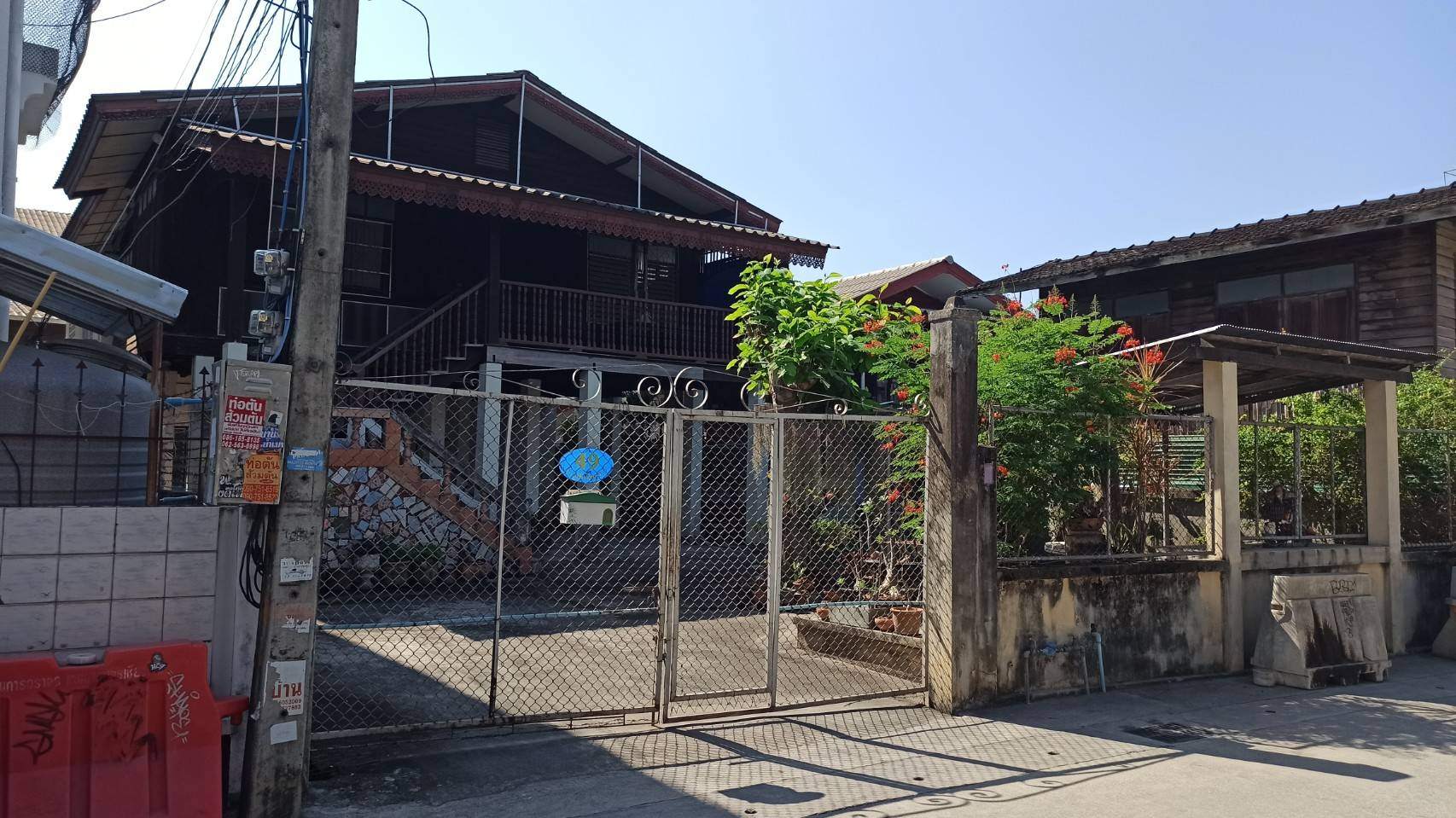 5 Bedroom House For Sale in Chang Moi, Mueang Chiang Mai, Chiang Mai - Image 6