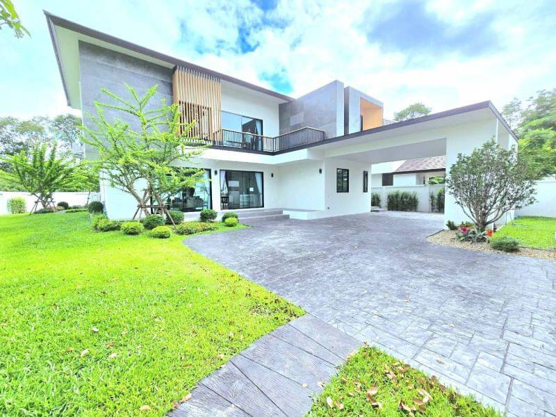5 Bedroom House For Sale in San Phak Wan, Hang Dong, Chiang Mai - Image 2
