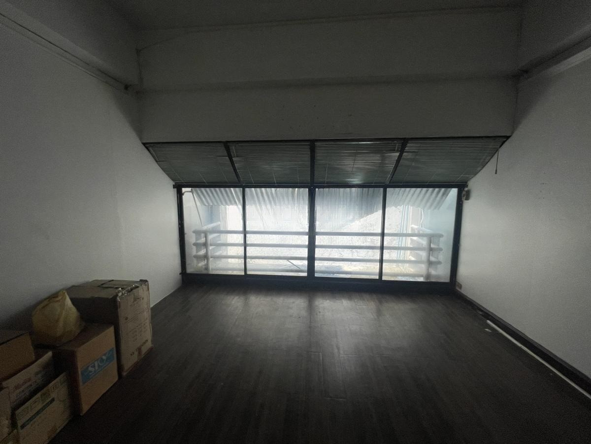  พื้นที่ค้าปลีก สำหรับขาย ใน บางกะปิ, ห้วยขวาง, กรุงเทพมหานคร - Image 12