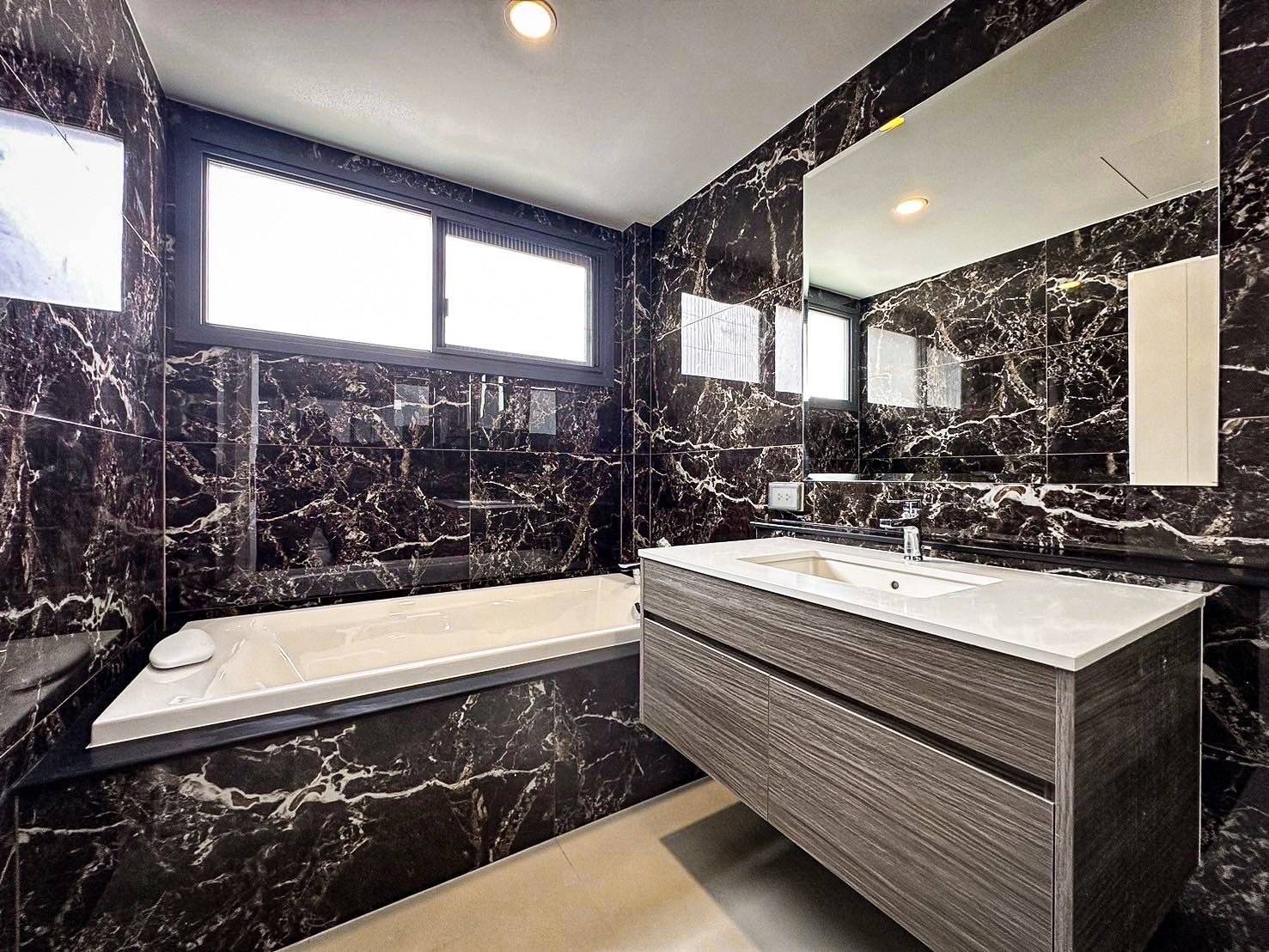 4 Bedroom House For Sale in Bang Phli Yai, Bang Phli, Samut Prakan - Image 31