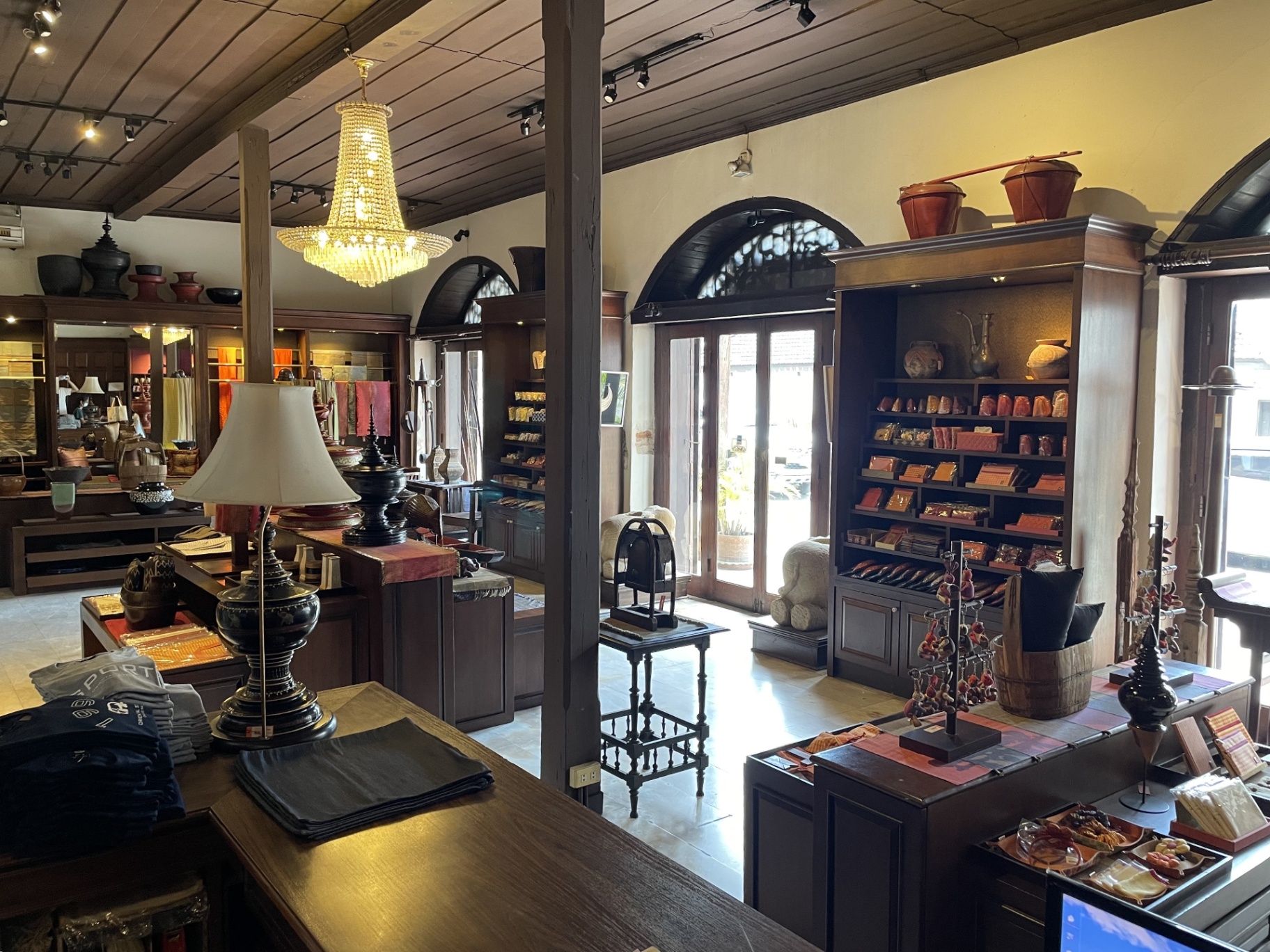  Retail Space For Sale in Wat Ket, Mueang Chiang Mai, Chiang Mai - Image 3