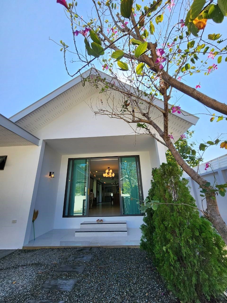 3 Bedroom House For Sale in Nam Phrae, Hang Dong, Chiang Mai - Image 1