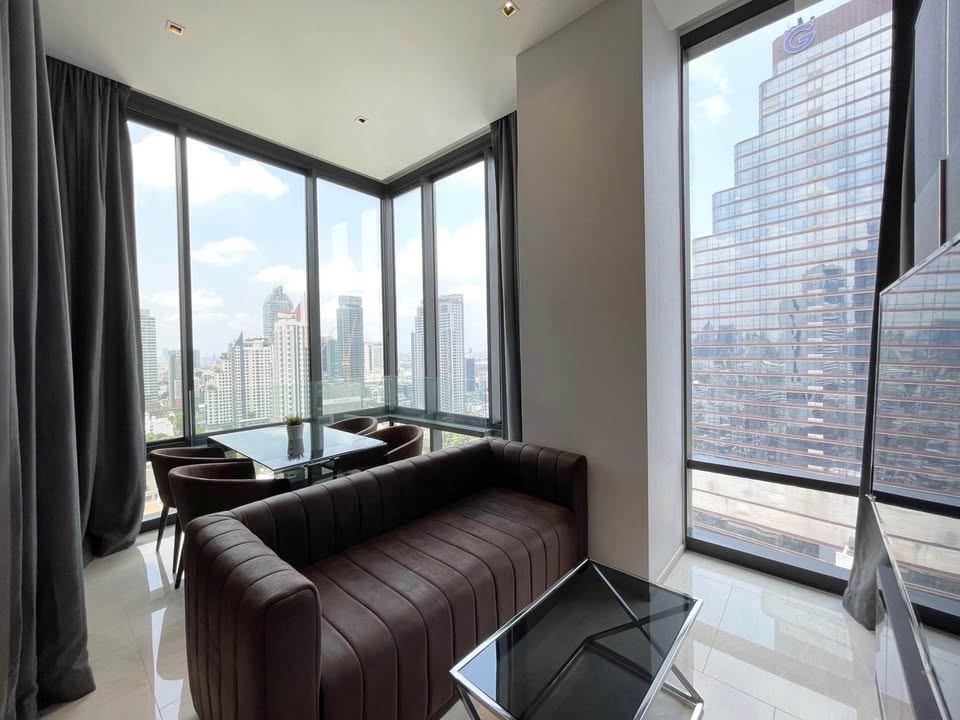 Ashton Silom - Image 2