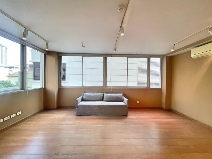 3 Bedroom Condo For Sale in Thung Wat Don, Sathon, Bangkok - Image 5