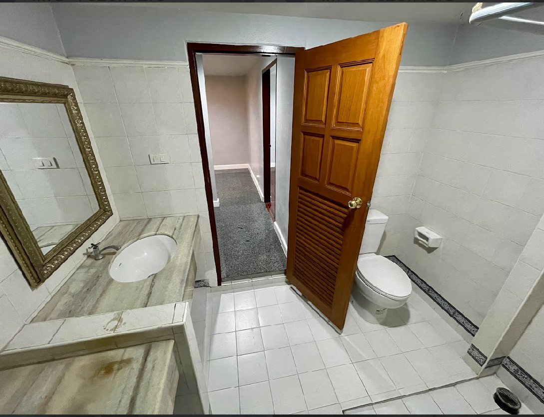 3 Bedroom Condo For Sale in Wat Ket, Mueang Chiang Mai, Chiang Mai - Image 7