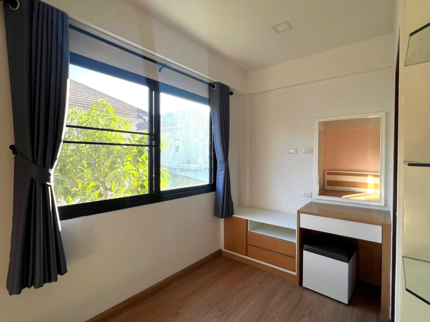 The Greenery Loft - Image 13