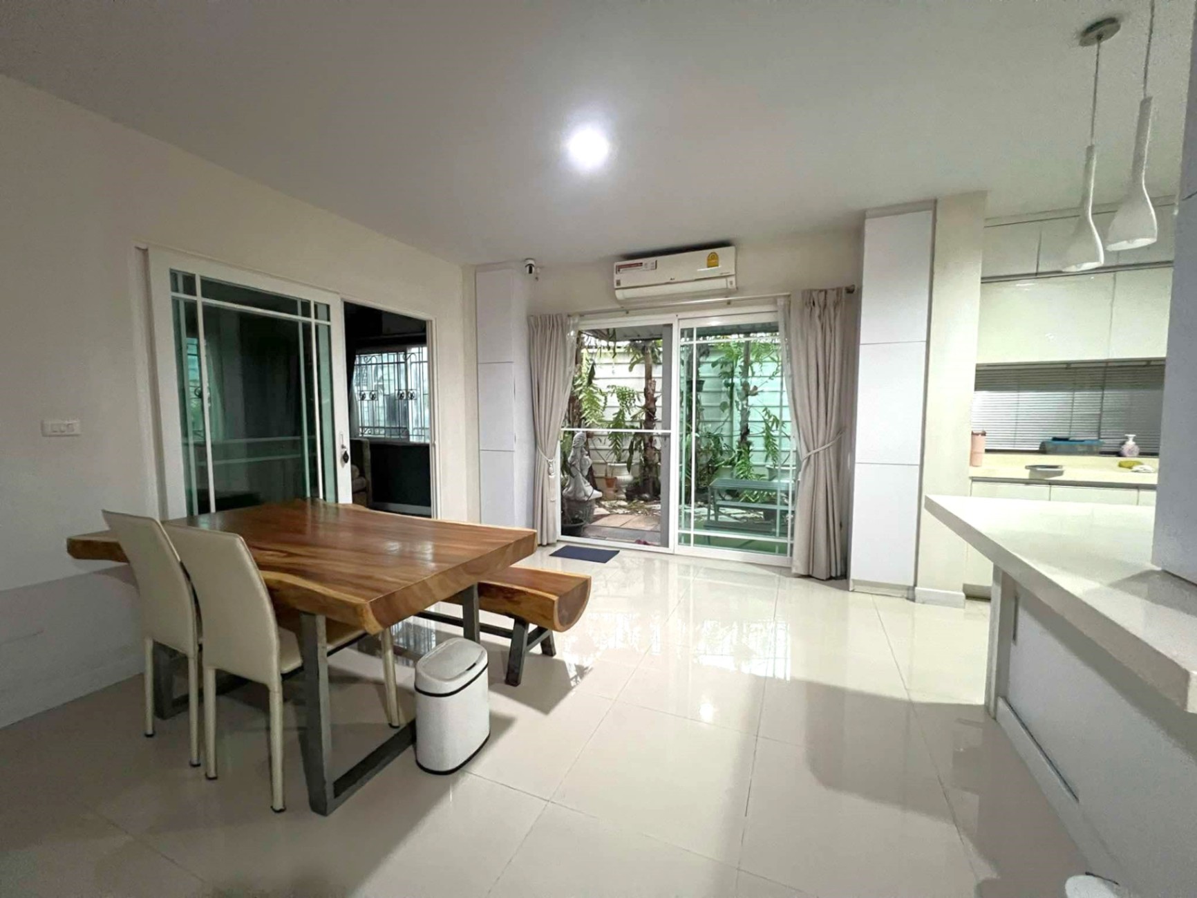 ซีรีน เลค - สีวลี เชิงดอย - Image 3