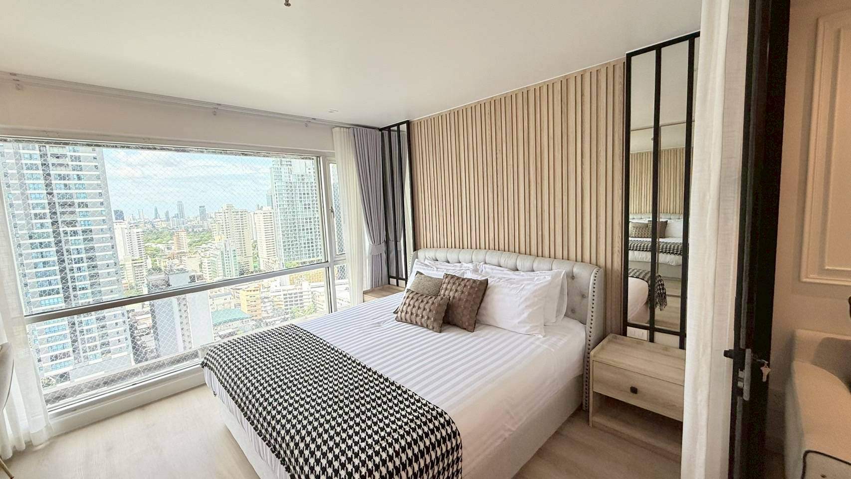 Sukhumvit Suites - Image 9