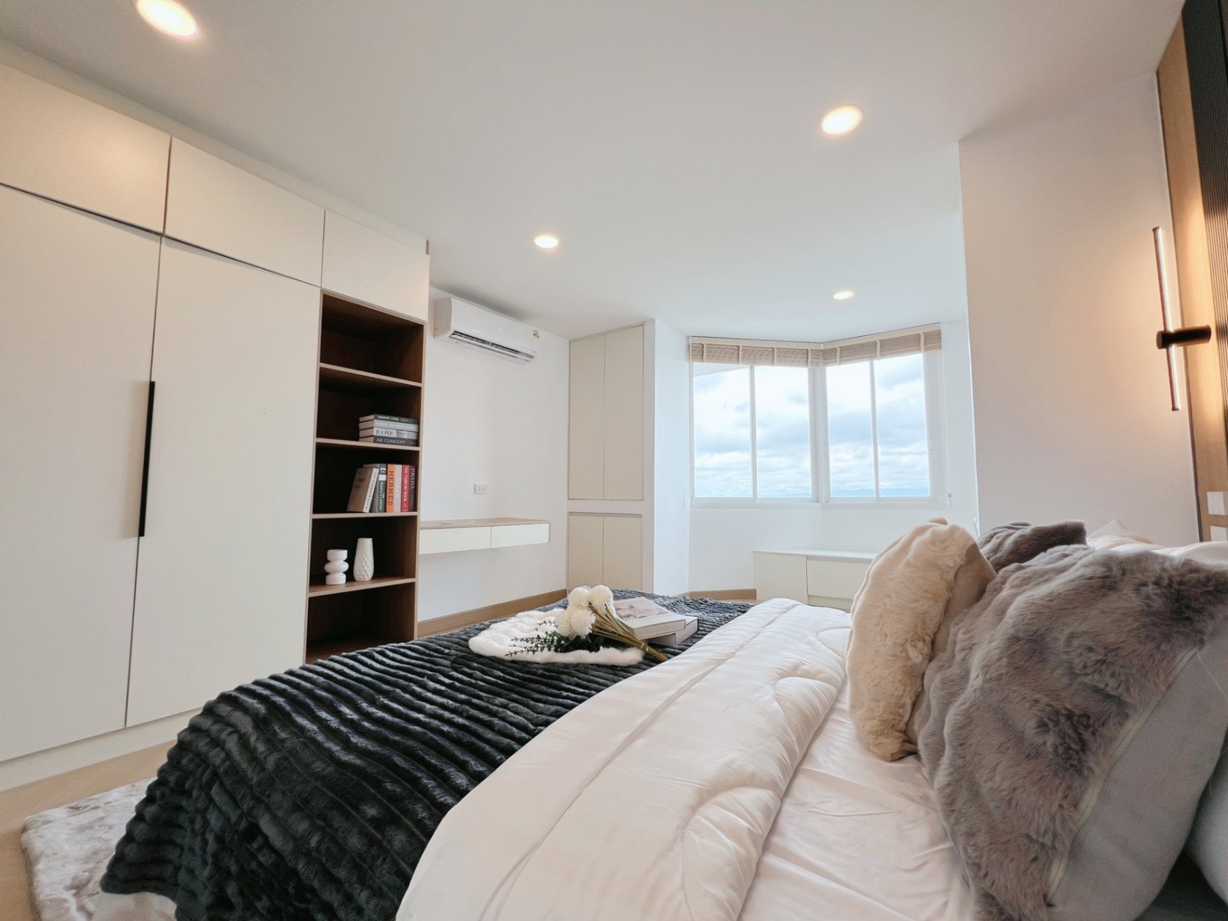 Nakornping Condo - Image 1
