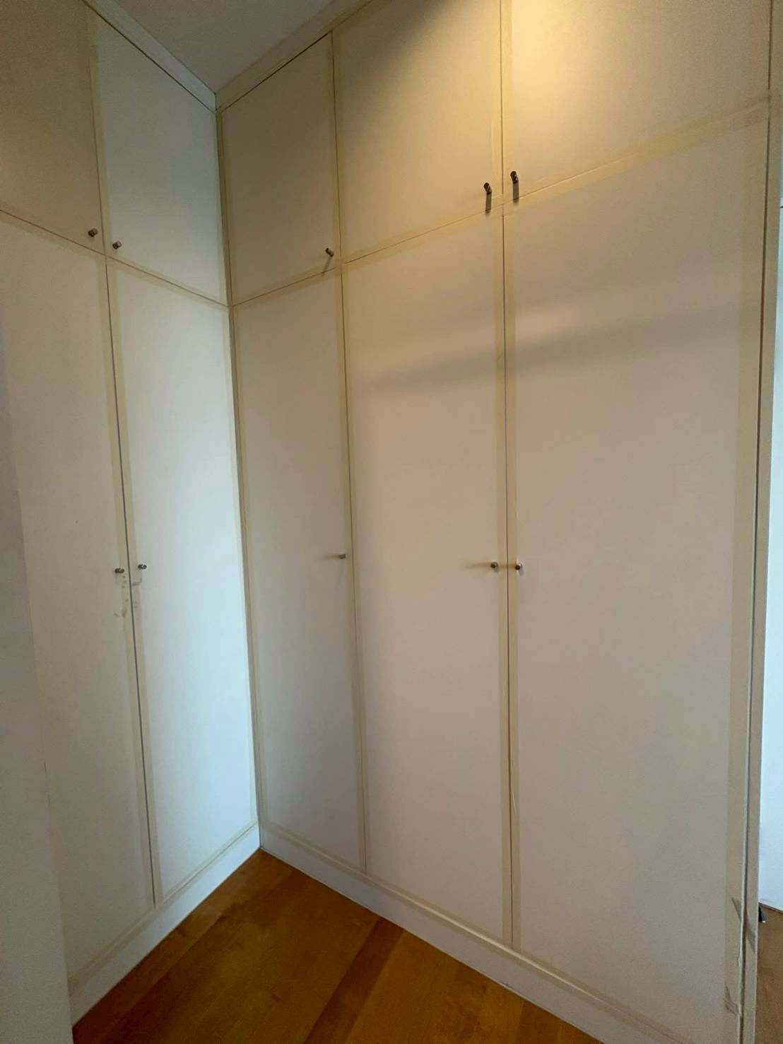 Villa Asoke Condominium - Image 11