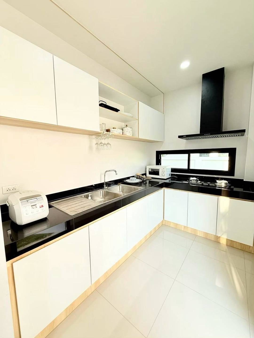 3 Bedroom House For Rent in Pa Daet, Mueang Chiang Mai, Chiang Mai - Image 6