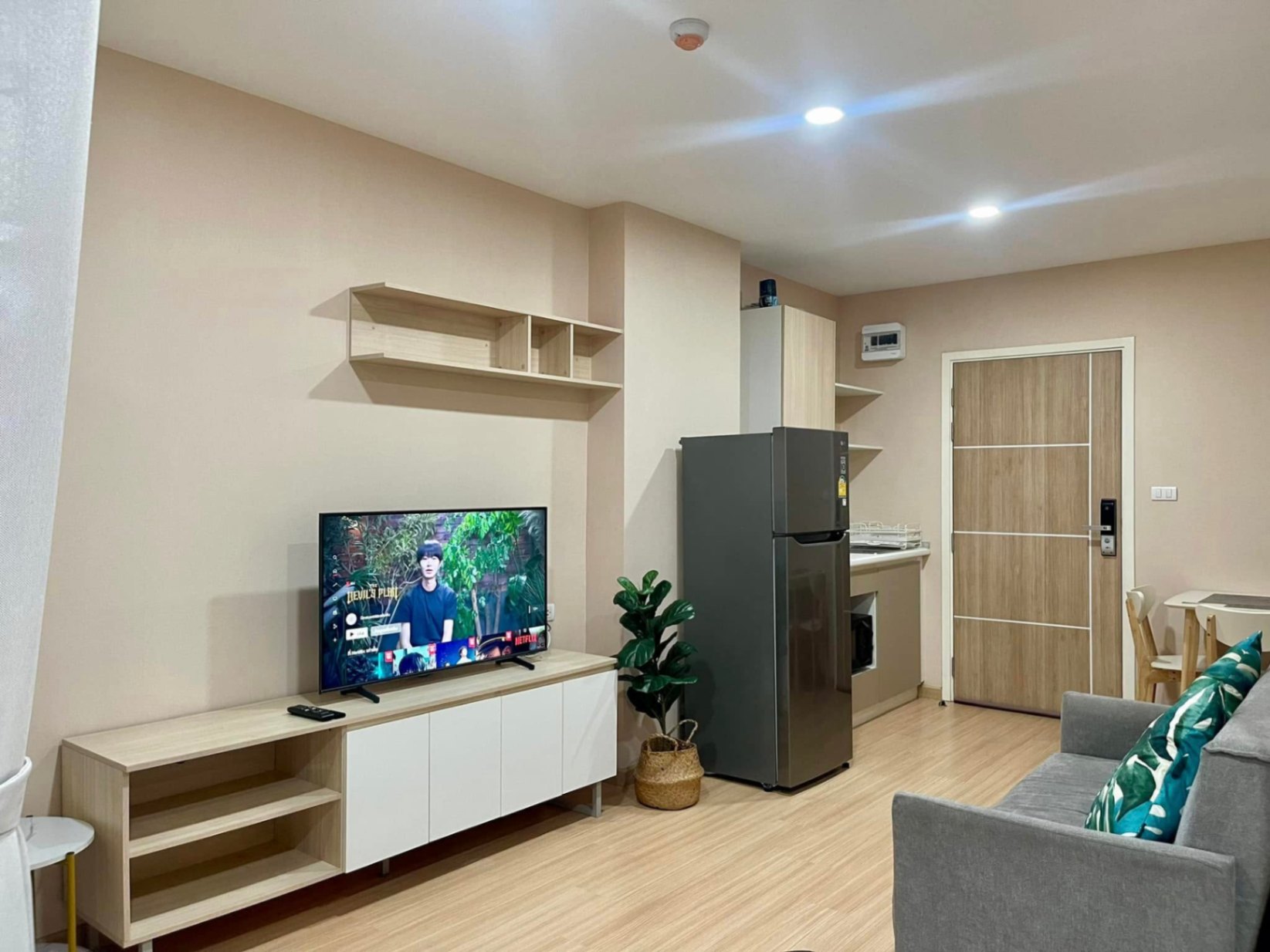 The Fore Condo - Image 5