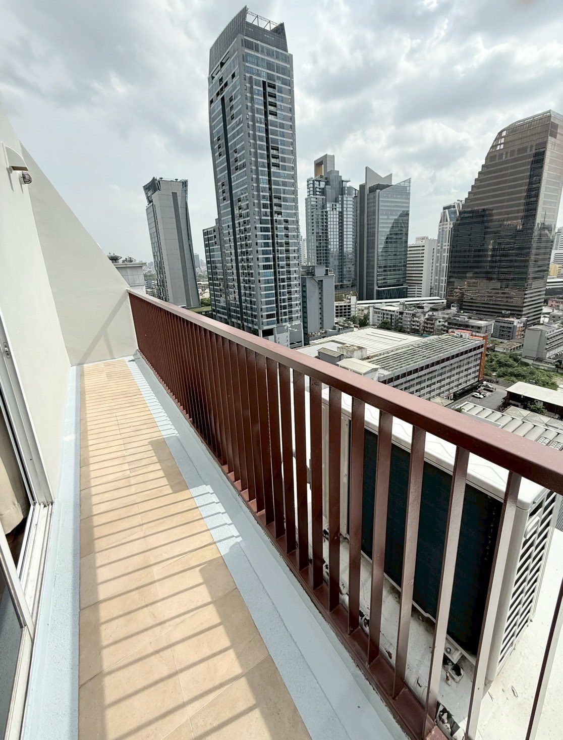 15 Sukhumvit Residences - Image 15
