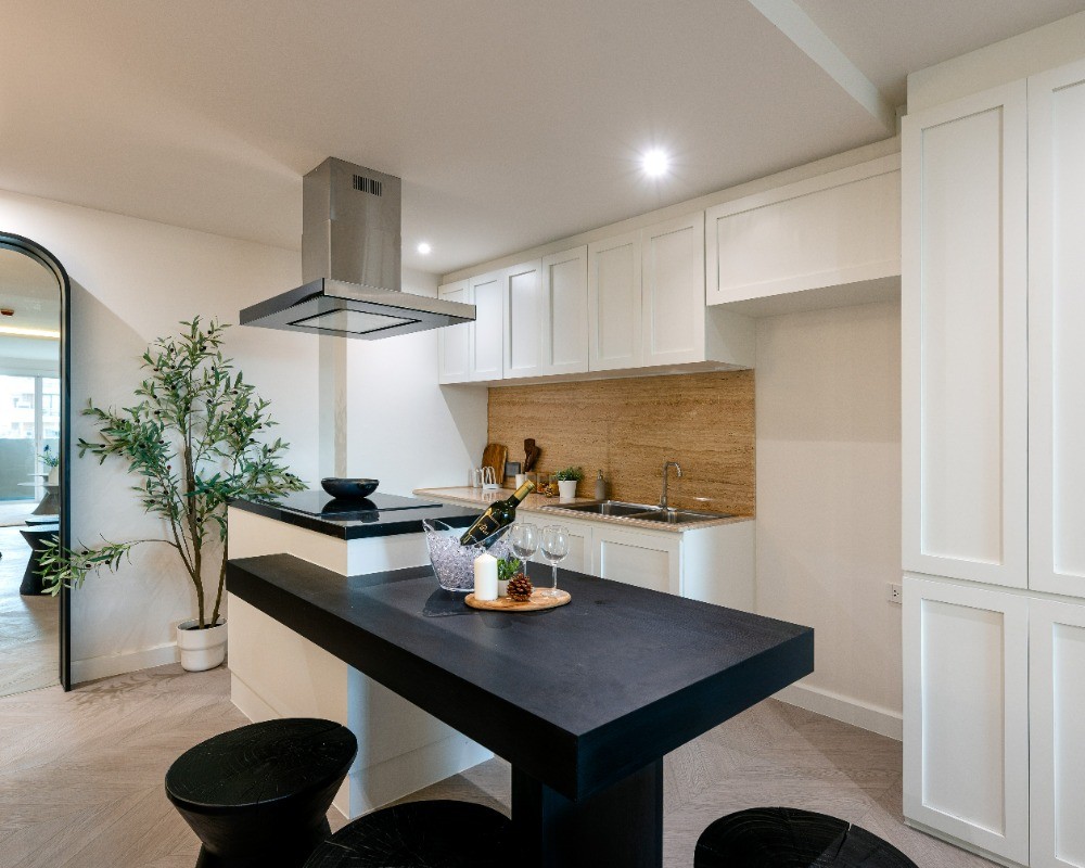 LE NICE CONDO - Image 11