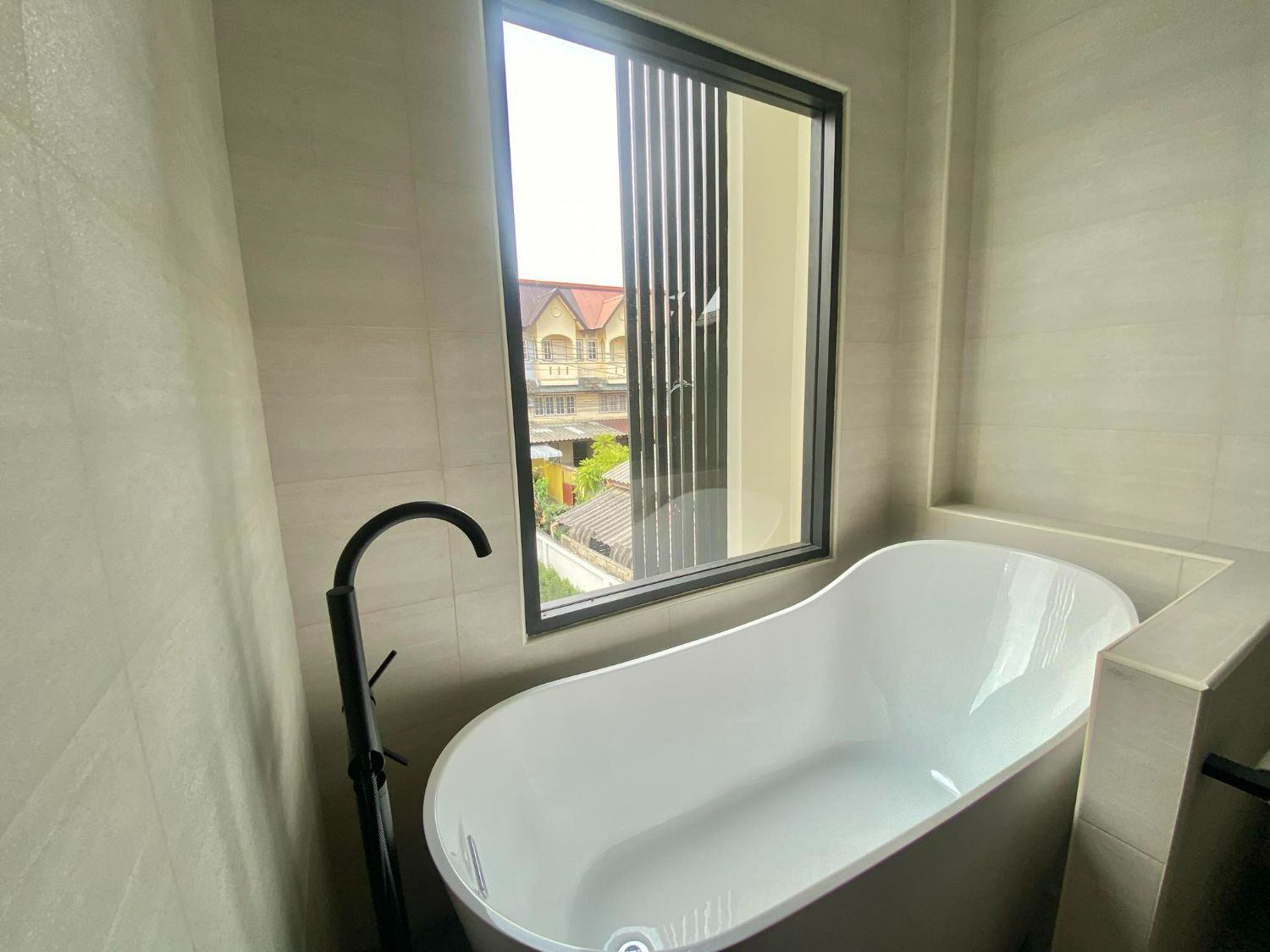 5 Bedroom House For Sale in Wat Ket, Mueang Chiang Mai, Chiang Mai - Image 29