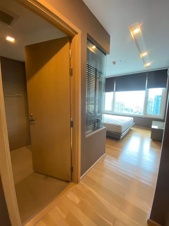 Siri at Sukhumvit Condominium - Image 9