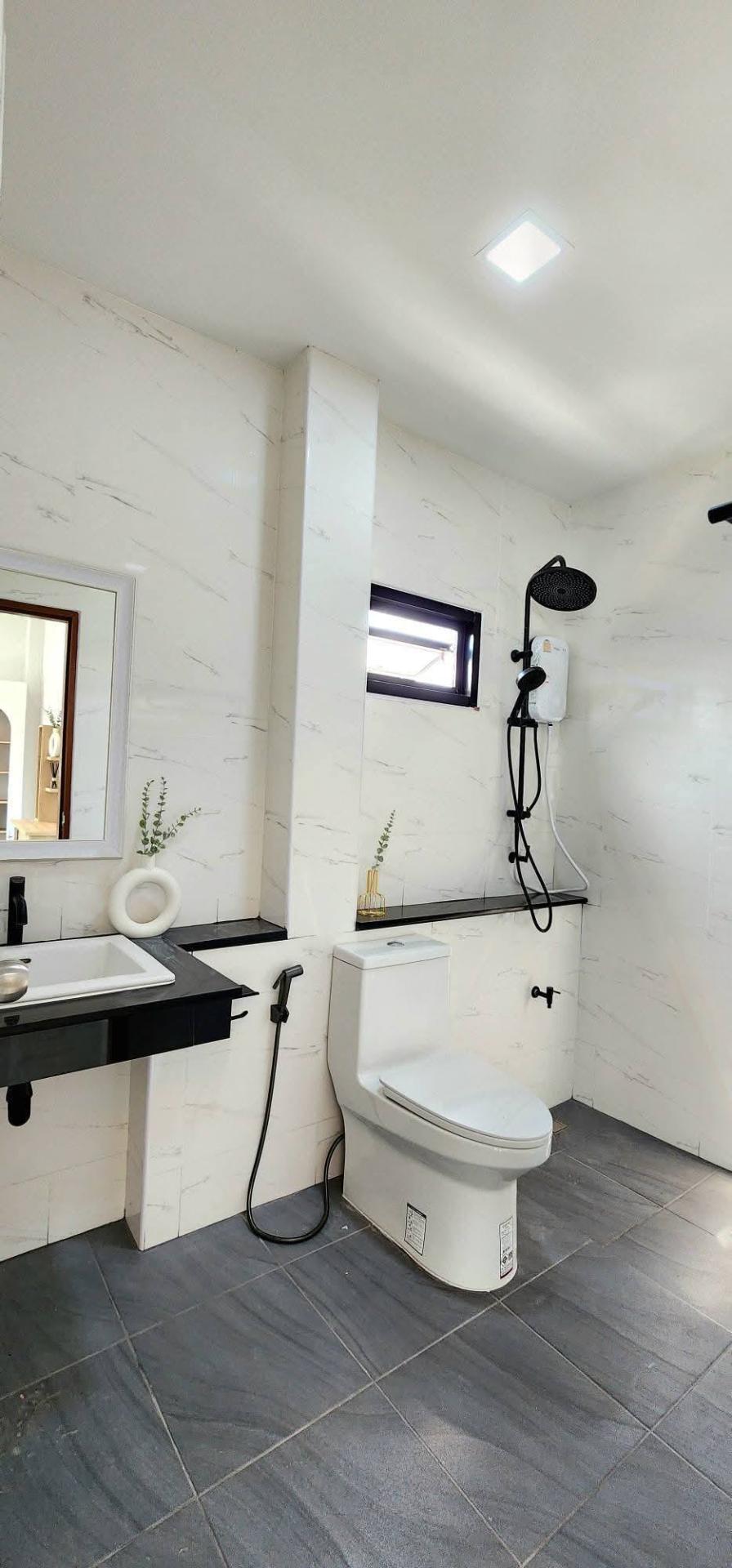 3 Bedroom House For Sale in Nam Phrae, Hang Dong, Chiang Mai - Image 14