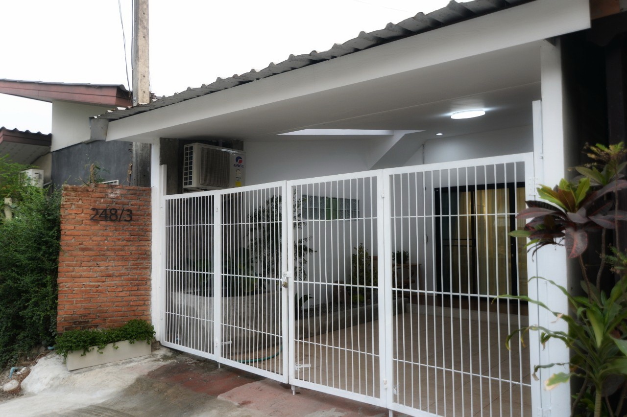 2 Bedroom House For Sale in San Phak Wan, Hang Dong, Chiang Mai - Image 34