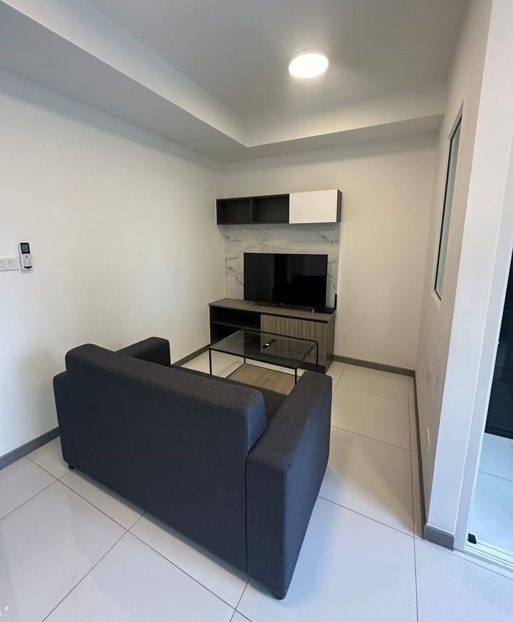 The Green City 2 Condominium - Image 1