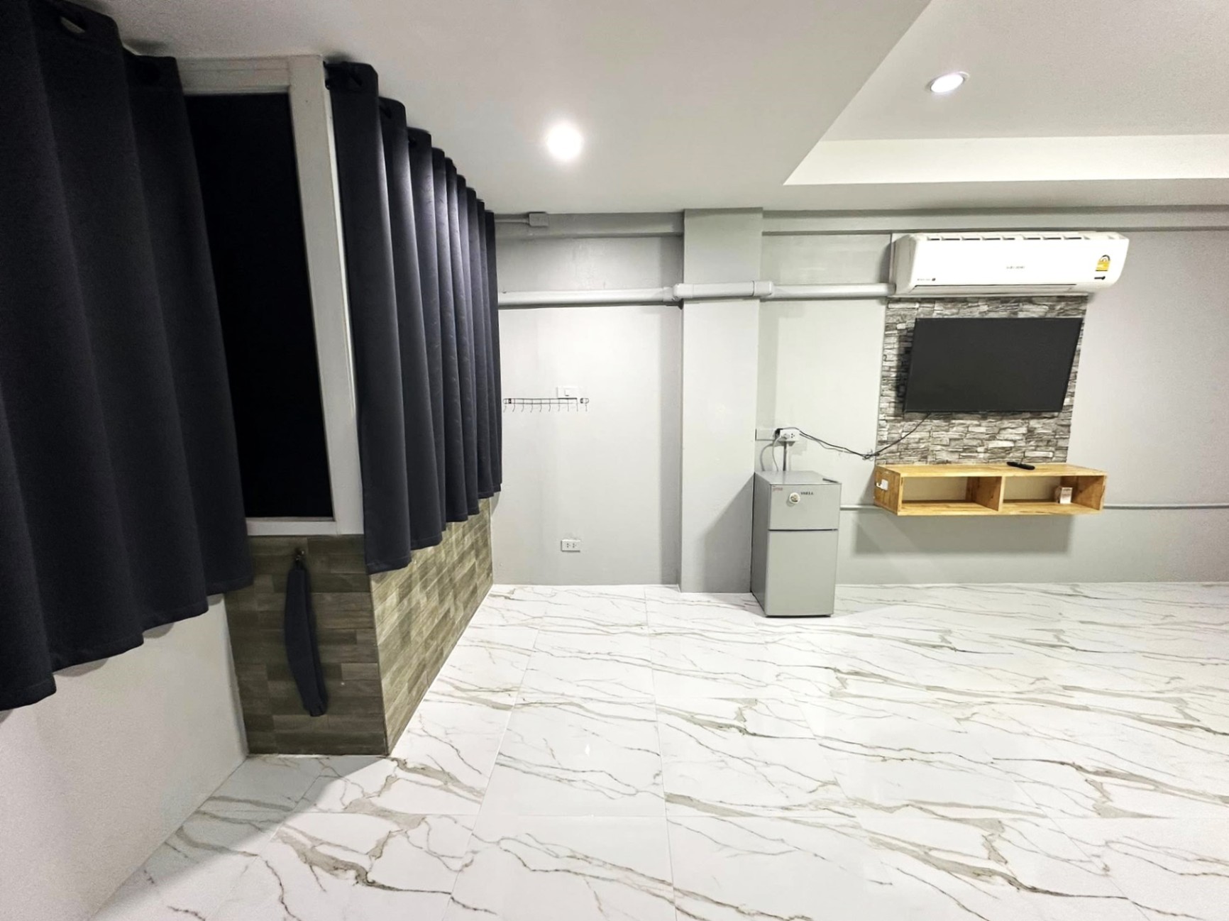 Seven Star Condo - Image 3