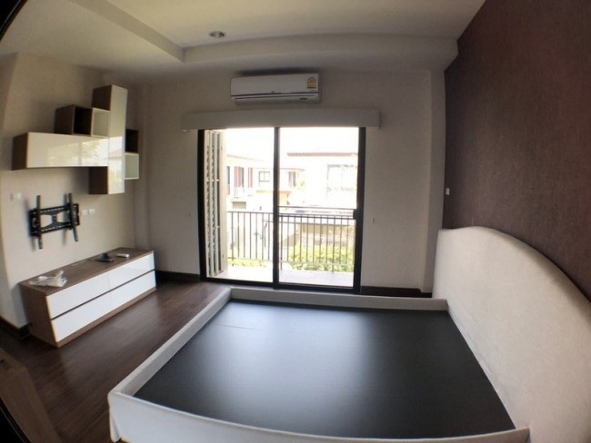 2 Bedroom House For Sale in San Kamphaeng, San Kamphaeng, Chiang Mai - Image 6