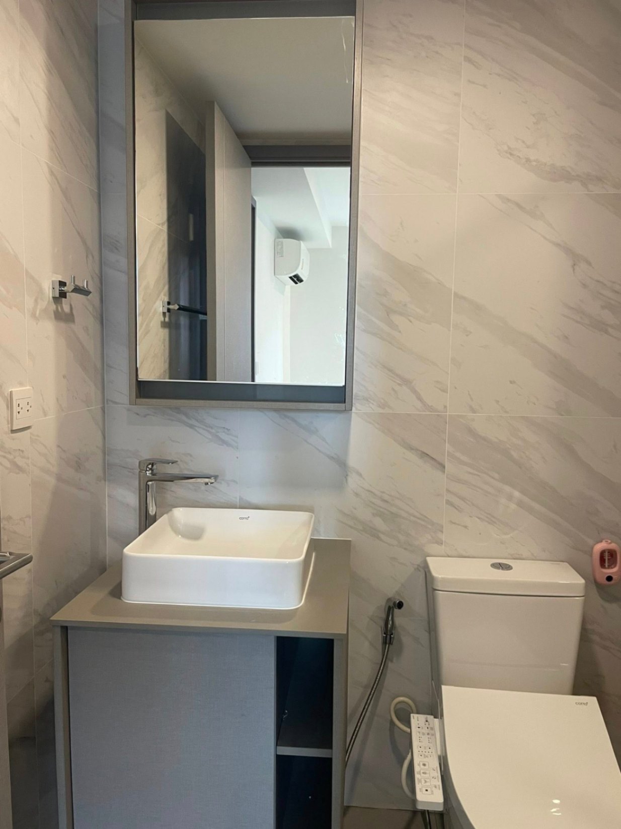 Taka Haus Ekkamai 12 - Image 6