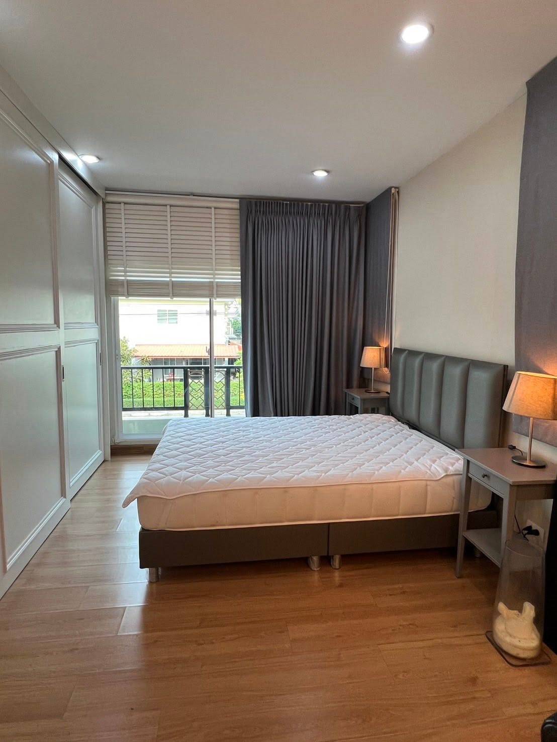 3 Bedroom House For Sale in Bang Pla, Bang Phli, Samut Prakan - Image 2