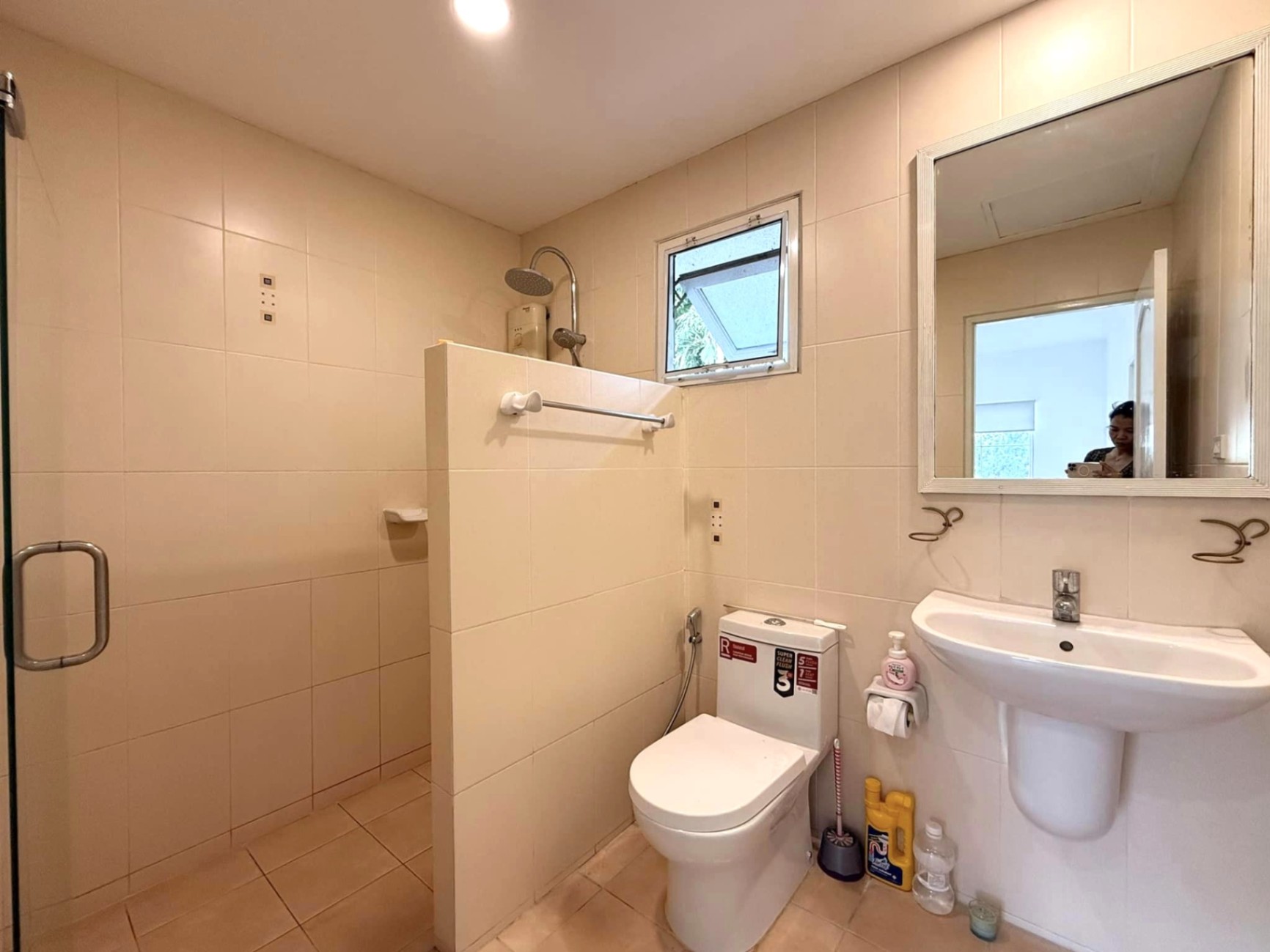 Home in Park - Image 10
