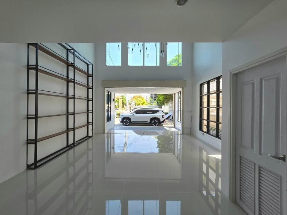 3 Bedroom Townhouse For Sale in Suan Luang, Suan Luang, Bangkok - Image 4