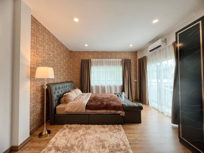 4 Bedroom House For Sale in Hang Dong, Hang Dong, Chiang Mai - Image 10