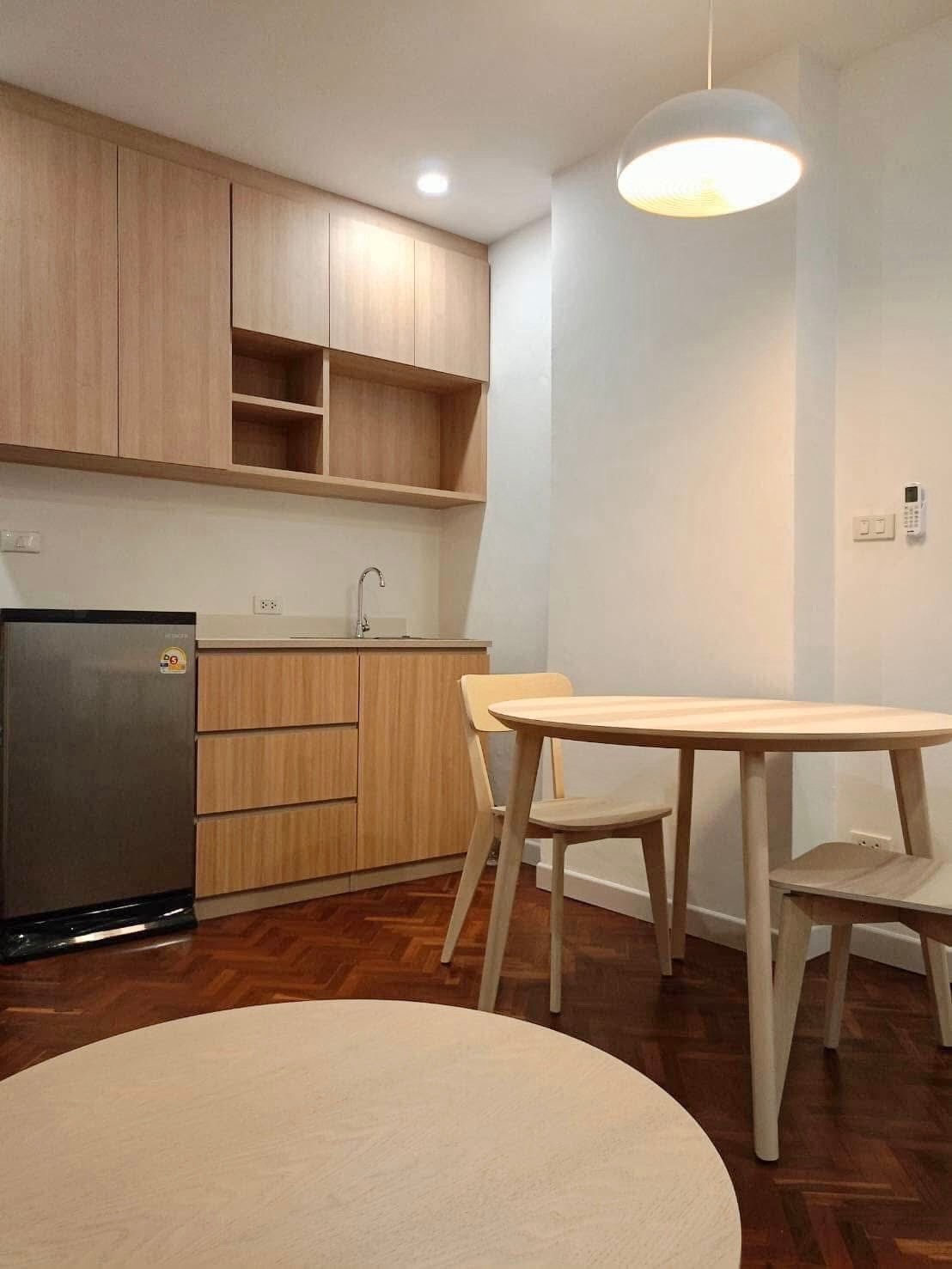 Riverside Condo - Image 5