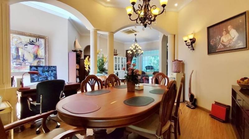 6 Bedroom House For Sale in Saraphi, Saraphi, Chiang Mai - Image 4