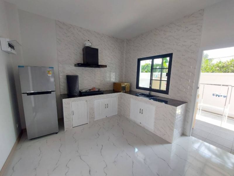 3 卧室 独立房屋  在  - Image 8