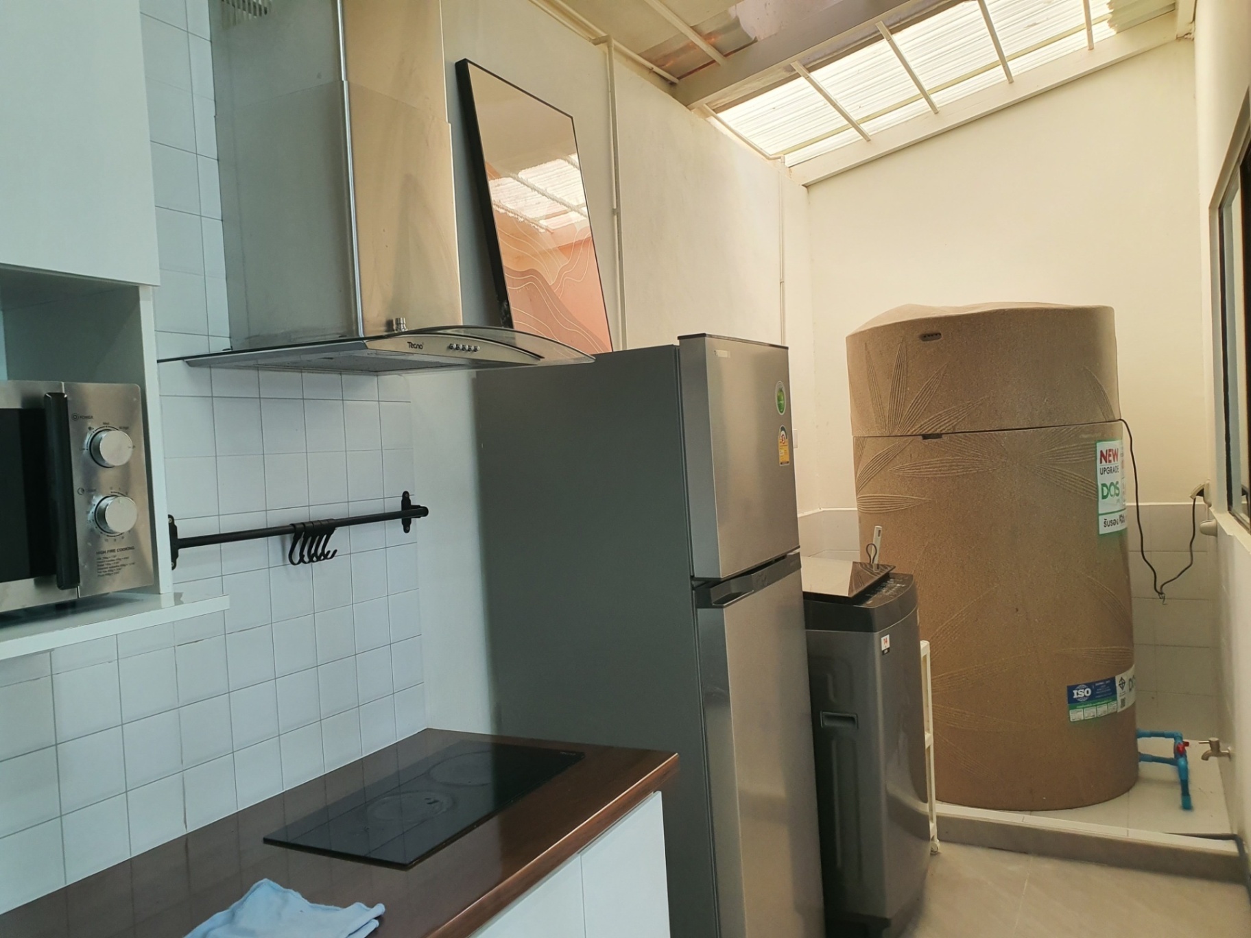 3 Bedroom Townhouse For Sale in Saphan Sung, Saphan Sung, Bangkok - Image 10