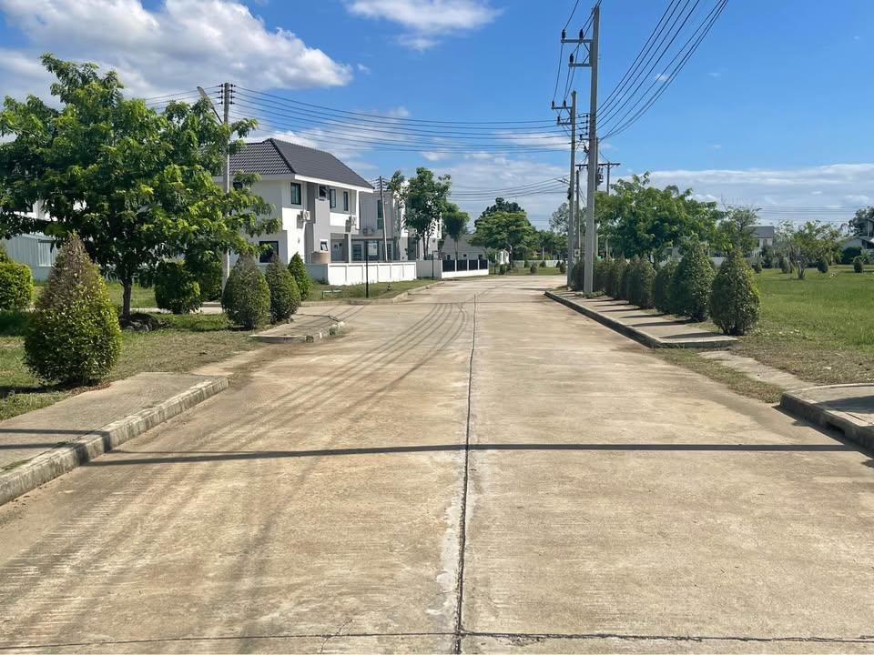 Lanna Lakeview - Image 1
