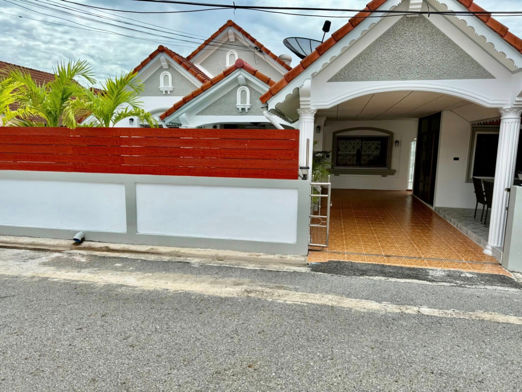 4 ห้องนอน บ้านเดี่ยว สำหรับขาย ใน หนองปรือ, บางละมุง, ชลบุรี - Image 1