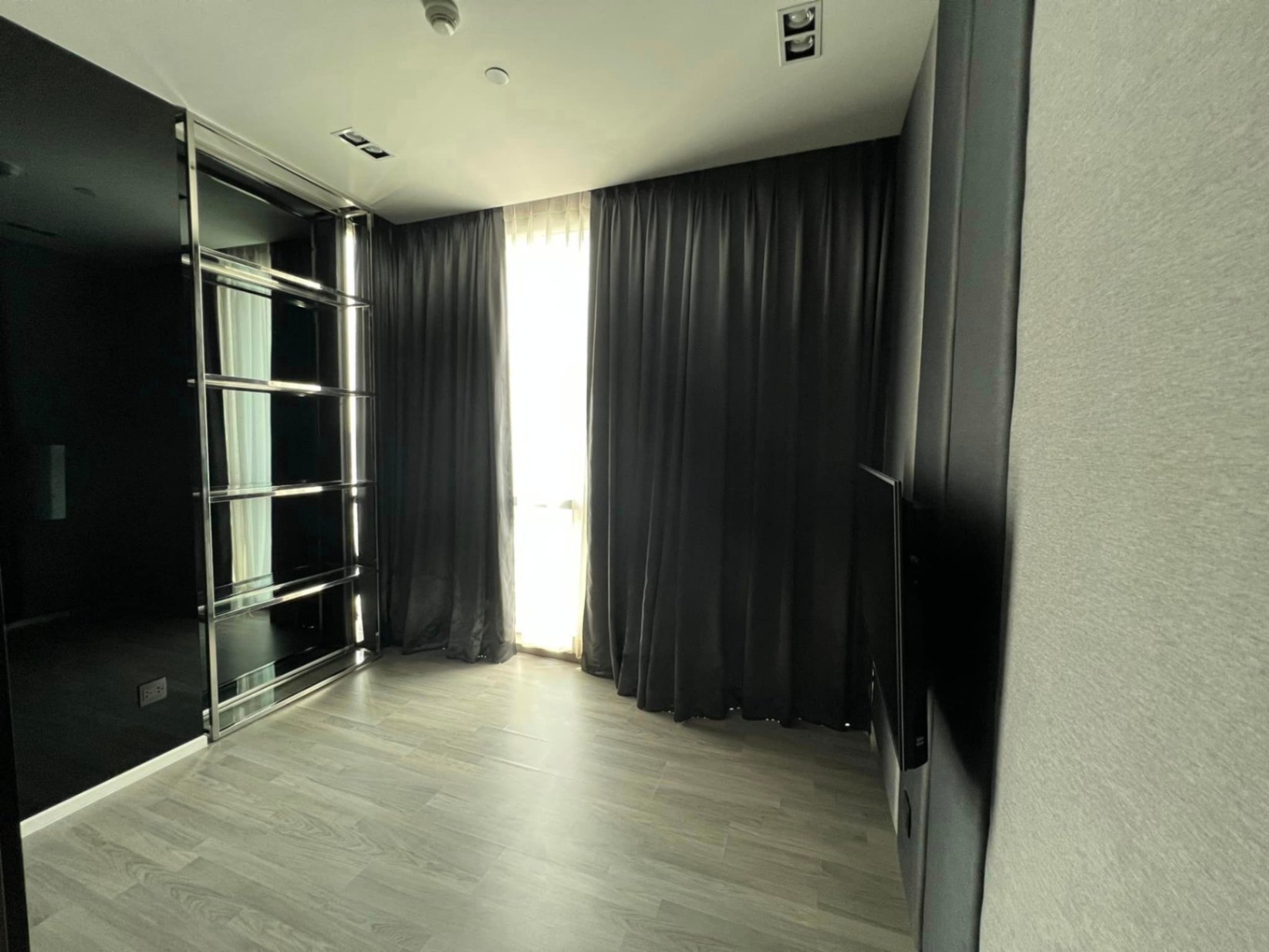 The Room Sukhumvit 69 - Image 6