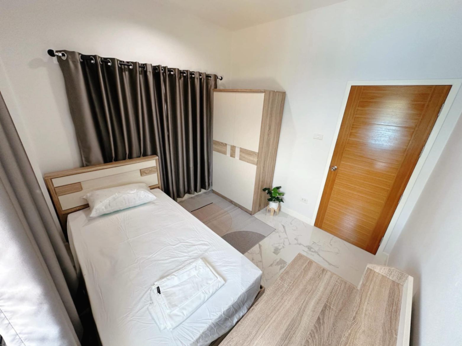 2b4df5e9-26c4-4bed-8dfe-af8808973743