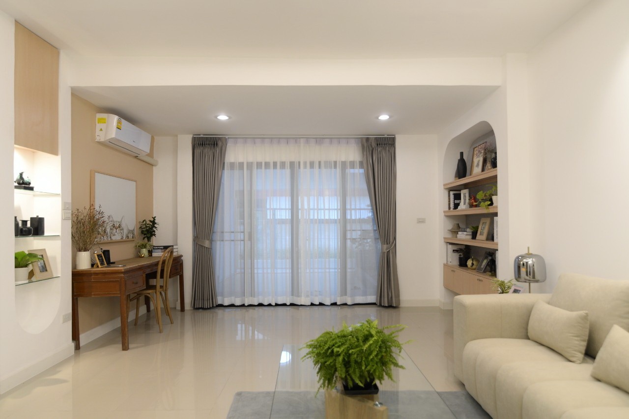 2 Bedroom House For Sale in San Phak Wan, Hang Dong, Chiang Mai - Image 24